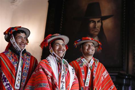 Jefe De Estado Pedro Castillo Participa En La Ceremonia De Entrega