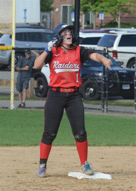 No 2 Hampshire Softball Falls To No 1 Joseph Case In D Iv State Final