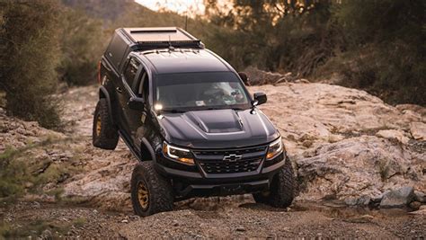 The Alpha Colorado Zr Leveling Up Chevrolet S Capable Off Road Truck