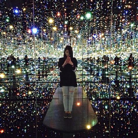 New Yayoi Kusama Infinity Room at David Zwirner in New York