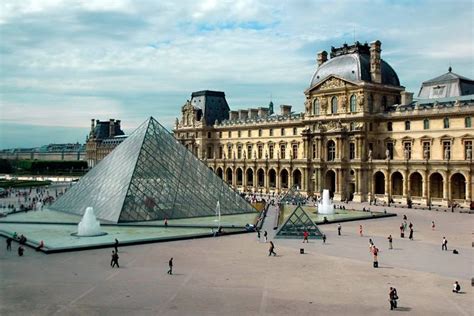 Paris Billet d entrée coupe file au musée du Louvre 2024