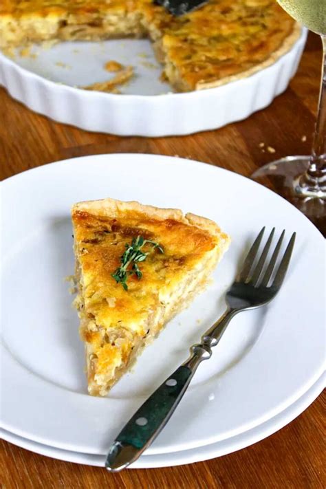 Receta De Quiche De Cebollas Caramelizadas Con Tomillo