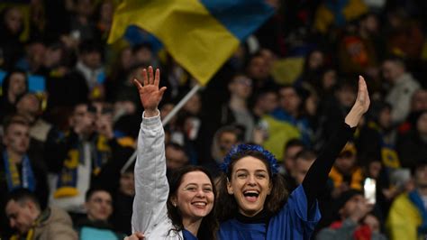 Fußball EM Wir werden alles tun um das ukrainische Team zu schützen