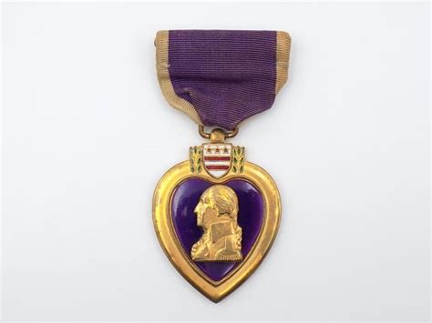 US Navy USMC Purple Heart Medal WWII Era Damn Yankee Militaria Sales