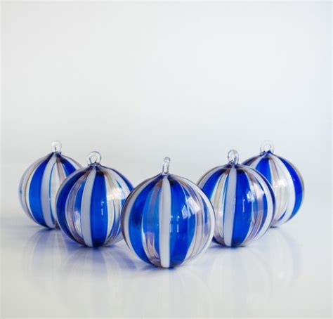 Christmas Bubbles In Murano Glass By Mariana Iskra Set Of For Sale