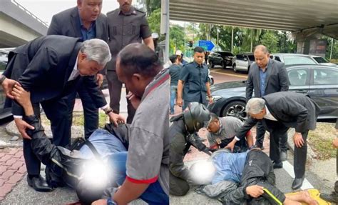 Ahmad Zahid Bantu Penunggang Motosikal Kemalangan Semasa MStar