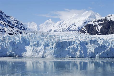 Glacier Bay's Majesty: Your Juneau Adventure Awaits