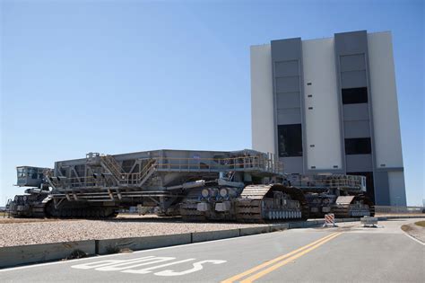 Quick Facts NASA S Crawler Transporters And The Crawlerway At KSC