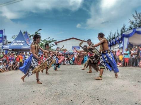 21 Kesenian Jawa Tengah Beserta Gambar Dan Penjelasannya