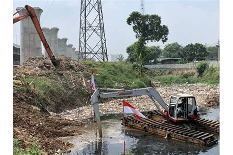 5 Sungai Paling Kotor Di Bekasi Limbah Pabrik Dan Sampah Jadi Masalah