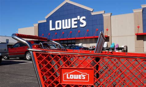 Lowe S Sales Sag Amid Home Improvement Decrease