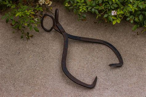 Antique Iron Ice Tongs Hay Bailing Tongs Farming Tools Coal Tongs