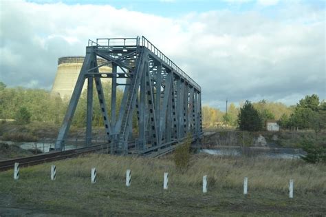 Premium Photo | A bridge over the river derwent