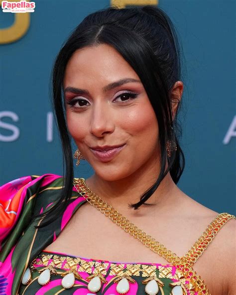 Michelle Khare Aka Michellekhare Nude Leaks Fapellas