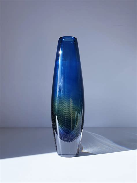 This Exquisitely Simple Yet Detailed Work Of Modernist Art Glass Is By