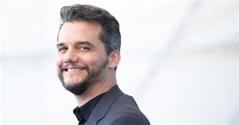 Wagner Moura Vai Viver Paulo Freire No Cinema