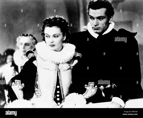 Fire Over England From Left Vivien Leigh Laurence Olivier 1937