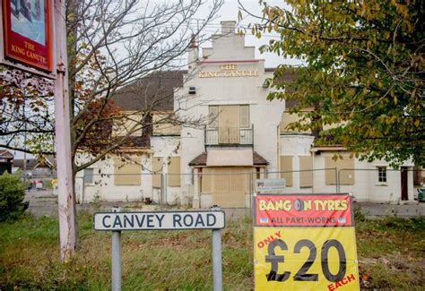 Boarded King Canute Pub Canvey Island Editorial Stock Photo Stock