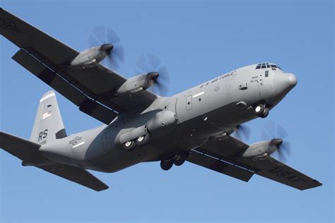 C130 Hercules by PlaneSpotterJanB on DeviantArt