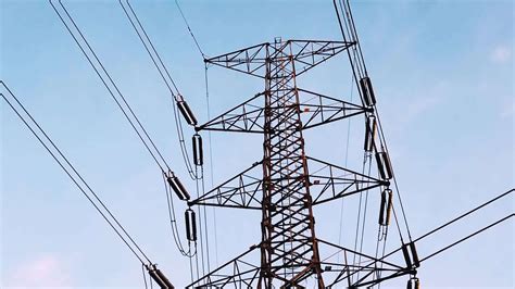 High Voltage Transmission Towers With Complex Steel Structures