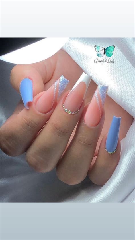 Pin de Damaris Benitez em UÑAS AZUL Unhas bailarina Unhas azuis