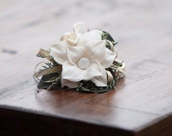 Woman S Ivory Wrist Corsage Etsy