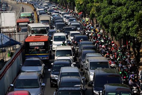 Alasan Kenapa Kemacetan Jakarta Pada Bulan Puasa Lebih Parah