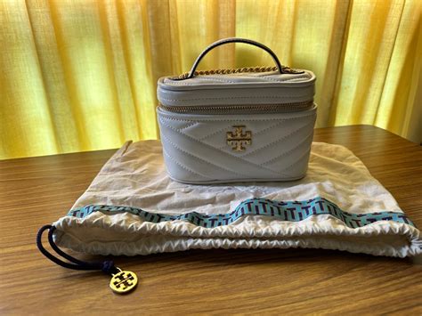 Tory Burch Kira Chevron Mini Vanity Bag In Ivory Women S Fashion Bags