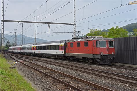 Re 4 4 II 11149 durchfährt am 17 08 2021 den Bahnhof Gelte Flickr