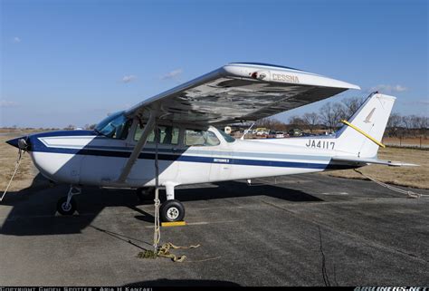 Cessna 172 Skyhawk II - Untitled | Aviation Photo #5457823 | Airliners.net