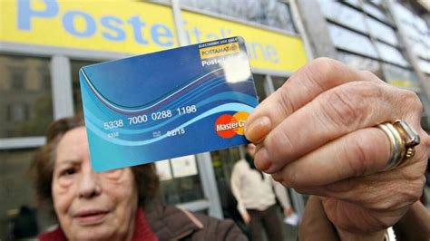 Social Card Da Quasi 500 Euro Arriva La Ricarica I Requisiti E Quando