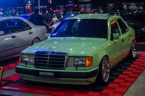 Modified Green Mercedes Benz 300 E W124 in Indonesian Custom Show ...