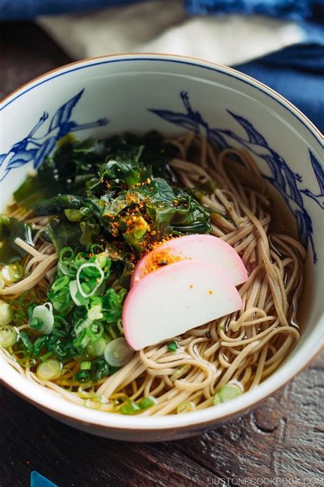 Toshikoshi Soba (New Year's Eve Soba Noodle Soup) 年越しそば | Recipe | Soba ...