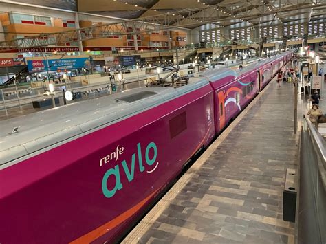 Renfe Anuncia El Tren De Alta Velocidad Low Cost AVLO En La Nueva