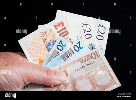 Holding 50 Pound Note British Hi Res Stock Photography And Images Alamy