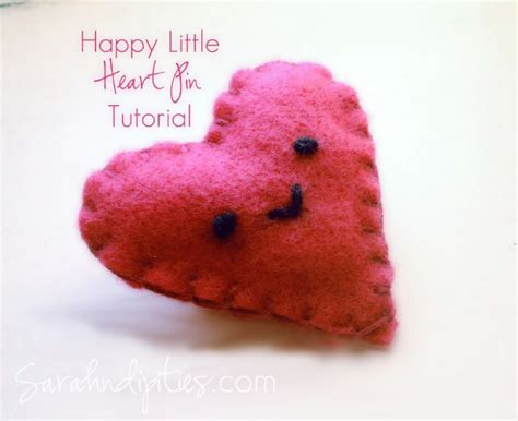 Things to Make: Happy Little Heart Pin | Sarahndipities