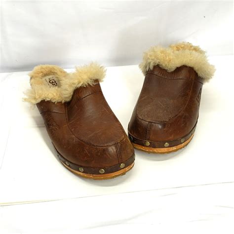 Ugg Australia Clogs Sheep Skin Lined Slip On Brown Le Gem