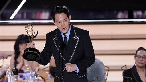 Lee Jung Jae Ukir Sejarah Raih Penghargaan Aktor Utama Terbaik Di Emmy