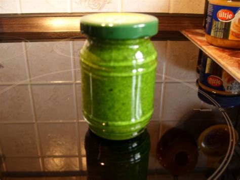 Pesto Von Der Kapuzinerkresse Rezept Mit Bild Kochbar De