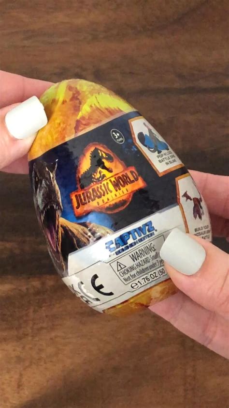 Jurassic World Dominion Captivz Egg