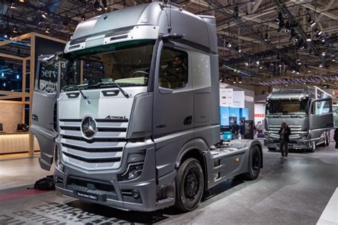 Sondermodell Actros L Edition Von Mercedes Benz Trucks