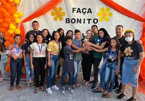 Prefeita Entrega Premia O Dos Campe Es Da Copa De Maio E Vencedores