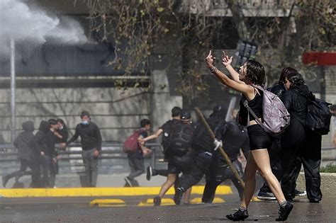 Estudantes Secundaristas Convocam Manifestação Internacional