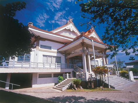 Um pedaço do Japão em Bauru o japonês Makoto Yamassaki ensina o idioma