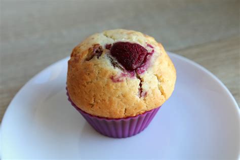 Muffinki Z Malinami I Czekolad Przepis Przyslijprzepis Pl