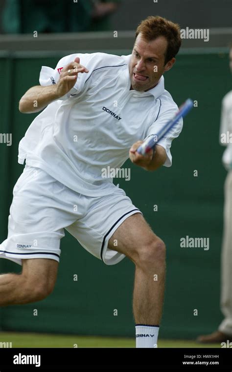 GREG RUSEDSKI WIMBLEDON CHAMPIONSHIPS 24 June 2002 Stock Photo - Alamy