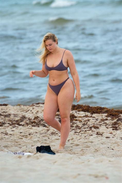 Pin By Mr Badman On Iskra Lawrence Bikinis Iskra Lawrence Beach