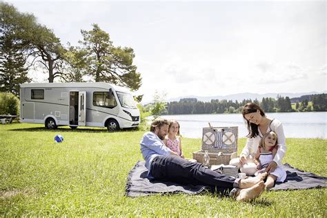 Quel Camping Car Choisir Pour Voyager En Famille Avec Des Enfants