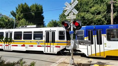 Sacramento Light Rail Trains Meet 13th Street Sacramento Ca Youtube