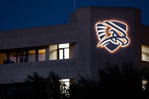 New signs a glowing addition to UTPB campus - Permian Proud